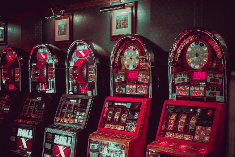 Exploring the World of Online Casinos: Finding Thrills and Adventure at Wazamba
