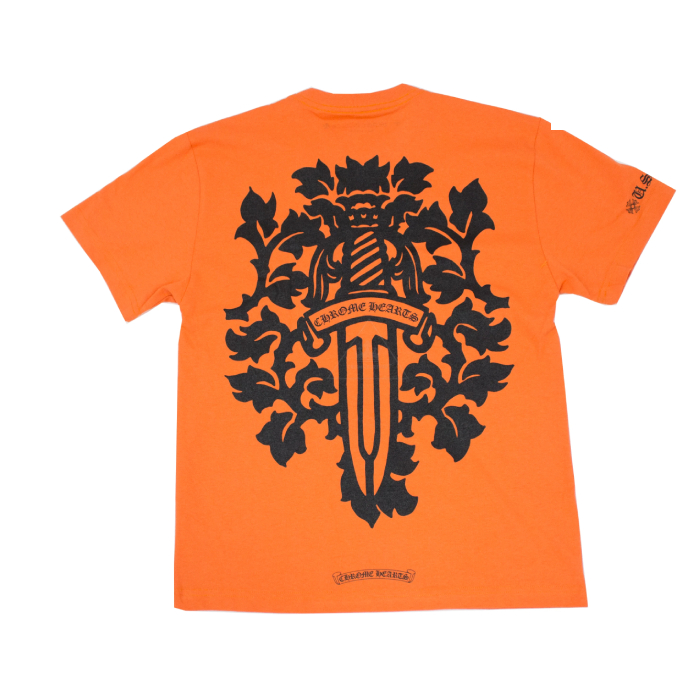 EE Shorts x Chrome Hearts: Elevating Streetwear with Iconic Outfits